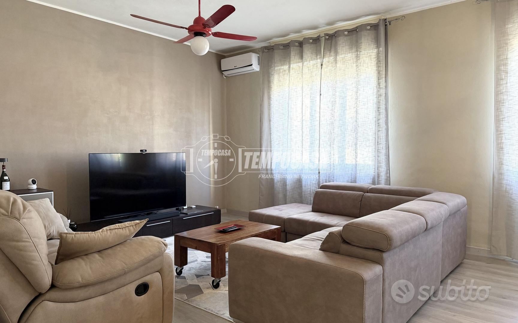 Apartment in Arona, Regione Siberia, Campagna - Vista 2