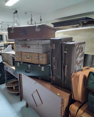 Valigie vintage di cartone 
