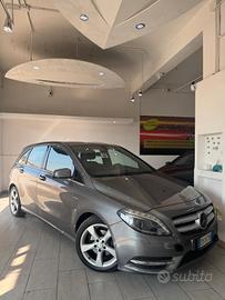 Mercedes-benz B 180 CDI BlueEFFICIENCY Premium