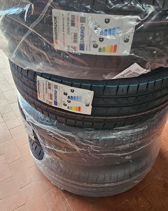 4 gomme nuove  Hankook 205/65/16