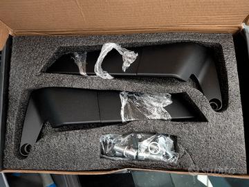 Specchietti moto stile rizoma stealth