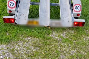 Rimorchio porta moto