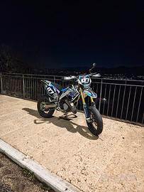 HM CRM 125 2 tempi motard