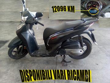 HONDA SH 300 ANNO  2016 x RICAMBI
