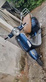 Vespa 50 blu due tempi
