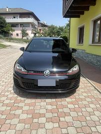 Golf  VII GTI  220cv