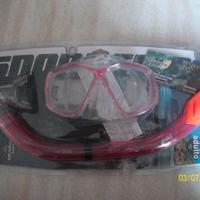Set snorkeling