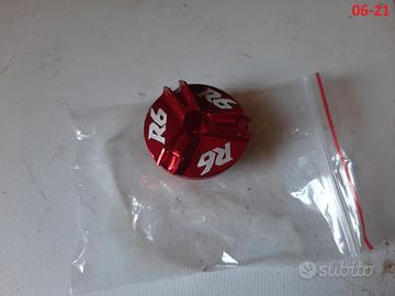 TAPPO OLIO IN ERGAL YAMAHA R6 TUTTI i MODELLI