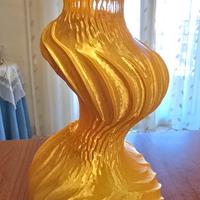Vaso Moderno  Colore Oro Seta - Design Unico 