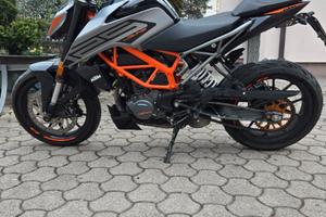 KTM Duke 125 2021