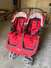 Passeggino gemellare Baby Jogger