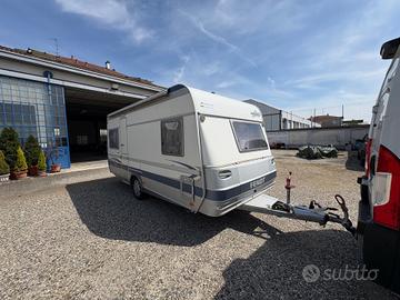 Fendt Caravan Saphir 470-posti 4-mover