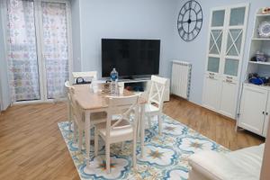 Portici 3 vani acc. Con posto auto