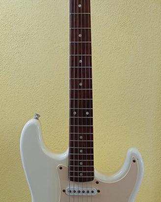 Fender Squier Stratocaster Bullet - White/cream