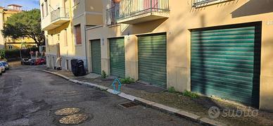 VIALE MERELLO, BOX AUTO INDIPENDENTE