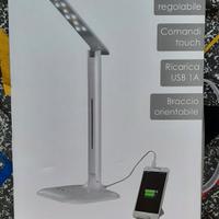 Mediacom Zero Line Lampada LED da tavolo con USB