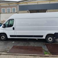 Fiat ducato anno 2021 passo lungo tetto medio