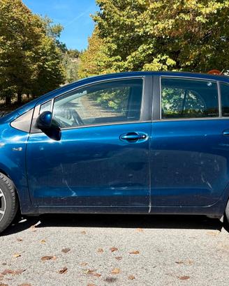 Toyota Yaris 1.4 D-4D 5 porte Navi