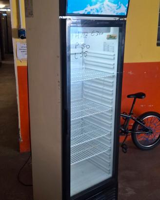 vetrina frigo per bibite 