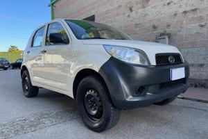 DAIHATSU Terios 1.3 86CV SX 4X4 5 P CLIMA RADIO