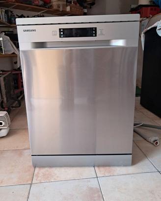 Lavastoviglie Samsung nuova 14 coperti