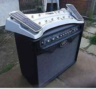 Amplificatore chitarra Peavey Vypyr 75w+Sampera 2