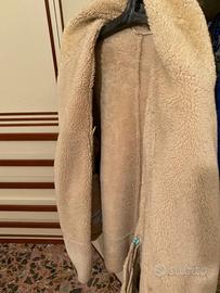 Cappotto montone/shearling beige con cappuccio