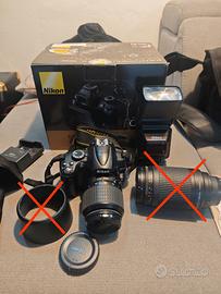 Nikon D5000 18-55 VR kit + flash