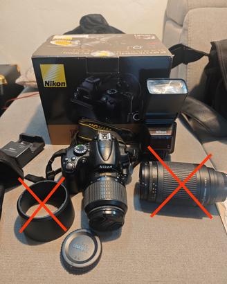 Nikon D5000 18-55 VR kit + flash