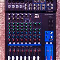 Mixer Audio Yamaha MG12 pre microfonici D-PRE