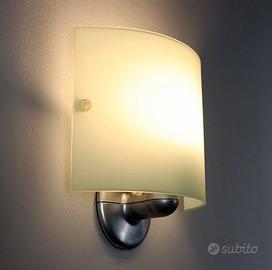 Applique con due diffusori