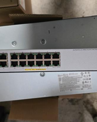 switch  HP 1820 J9983A