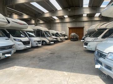 RIMESSAGGIO camper, barche, auto classiche MONZA