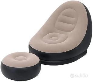 Poltrona gonfiabile con pouf nuova