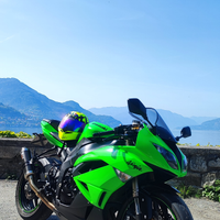 Kawasaki ninja zx6r 2010