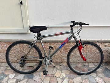 Mountain Bike WEGA BIKE 26" – Ammortizzata