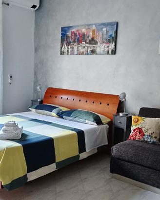 Alloggio turistico camera indipendente con bagno