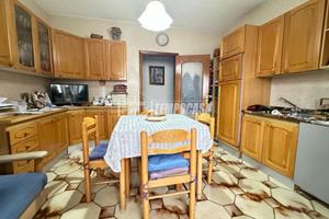 CENTRO - AMPIO 3 VANI + ACC. CON POSTO AUTO E CANT