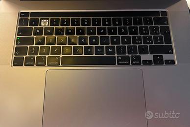 Macbook Pro 16” 2019 i7 16GB