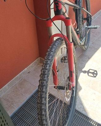 Bici KTM ULTRA FIRE