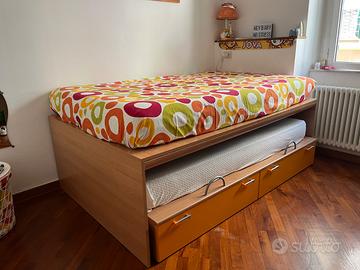 Struttura letto come nuova