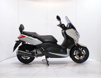 Yamaha X-Max 250