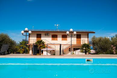Panoramic house with large swimming pool