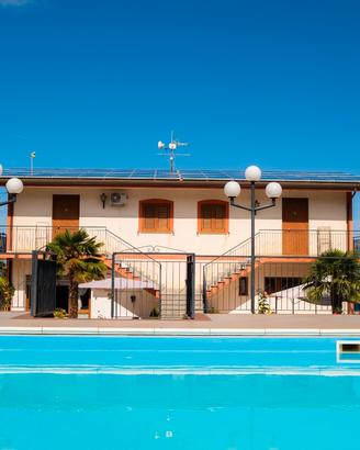 Panoramic house with large swimming pool