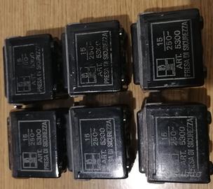 Prese e spine della BTICINO serie MAGIC