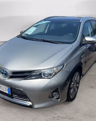 Toyota Auris Hybrid Lounge