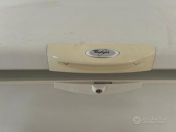 Congelatore a pozzetto Whirlpool