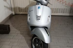 Piaggio Vespa 300 70° Anniversario