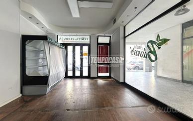 Negozio a Parabiago Via sant'ambrogio 2 locali