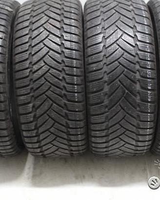 Gomme 245 40 19 dunlop invernali usate